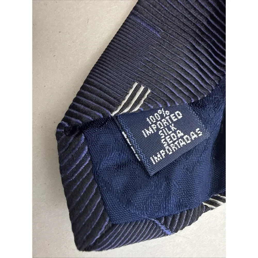 Wilke Rodriguez Navy Blue Geometric Pattern Tie Necktie